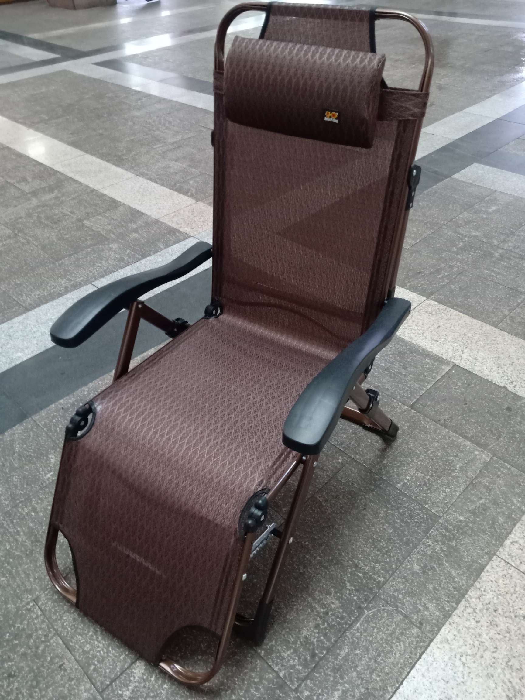 棕色折叠椅推拿椅钢丝床办公室午睡折叠床老年人电动轮椅大号