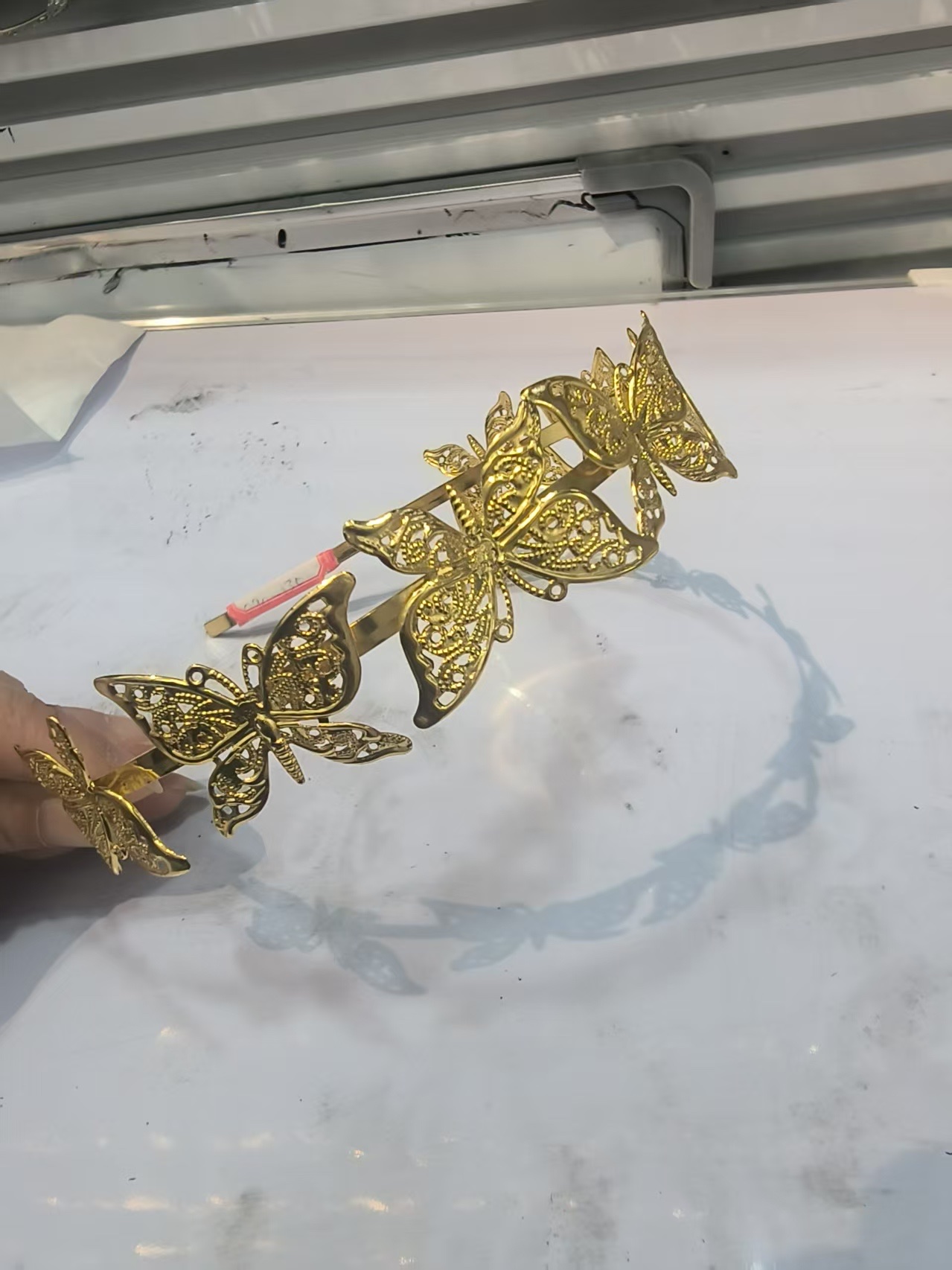 金属发饰日韩欧美2026流行爆款女性发箍发扣
Tiltok 和ins爆款