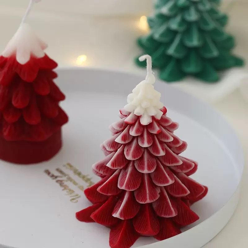 Factory direct sales of creative Christmas tree scented candles, scene decoration, Christmas atmosphere, soy candle props and ornaments detail image 2