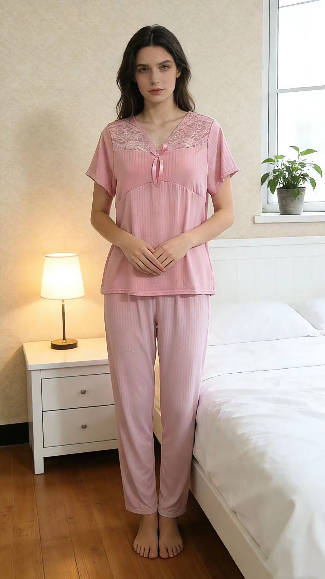 Wear lace short-sleeved shirts and long pants in summer and autumn details Picture