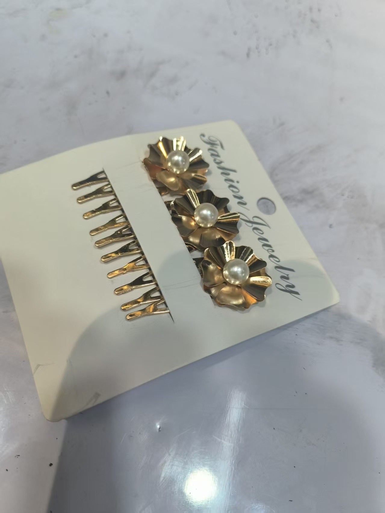 发梳头饰实物图