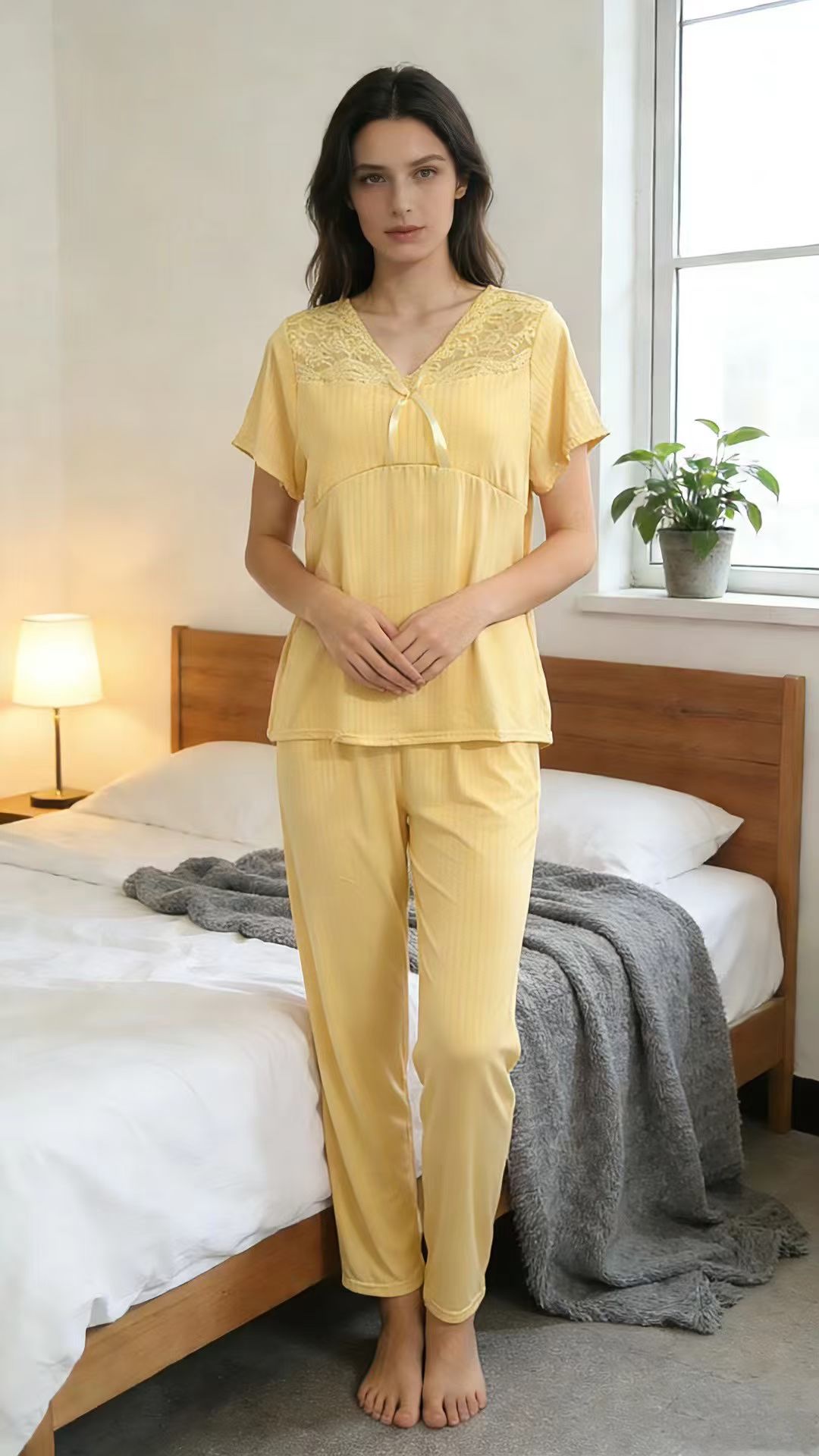 Wear lace short-sleeved shirts and long pants in summer and autumn Application Scenario