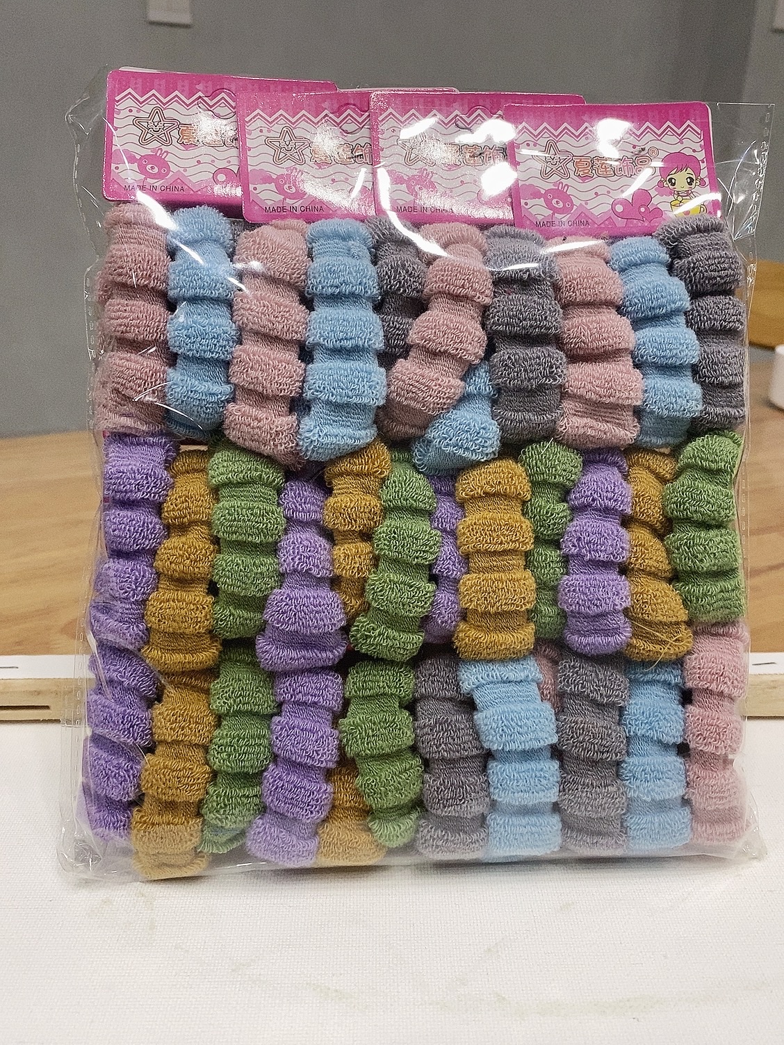 无接缝韩版皮筋 发圈女士拼接简约时尚韩版 头饰女士潮流配饰 头饰发饰发带发圈时尚新款