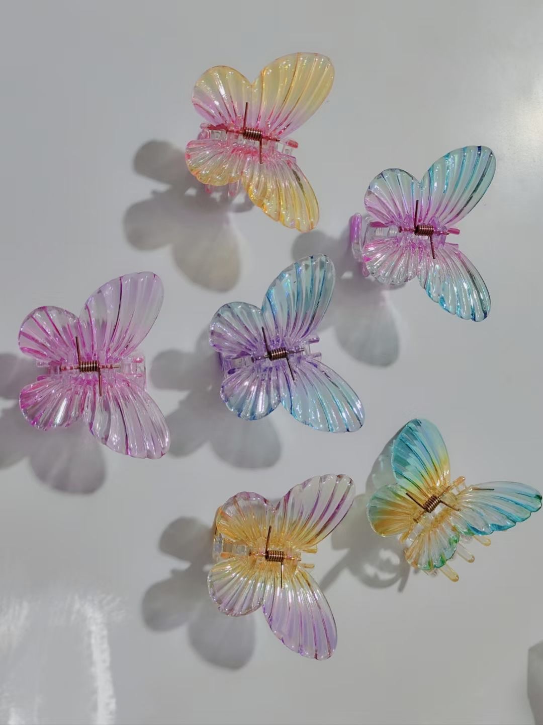 蝴蝶发夹抓夹鸡蛋花发夹透明Ab彩欧美热销产品图