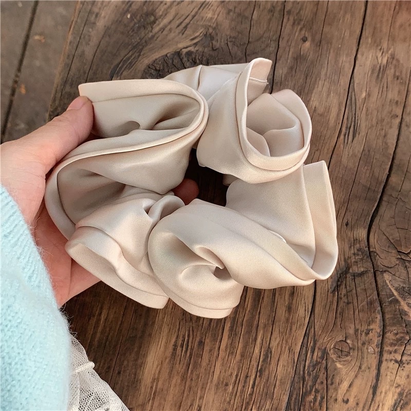 Satin flower bud large intestine hair band for women, high-end Korean retro 2026 new style bun head, flower hair rope ponytail detail image 5