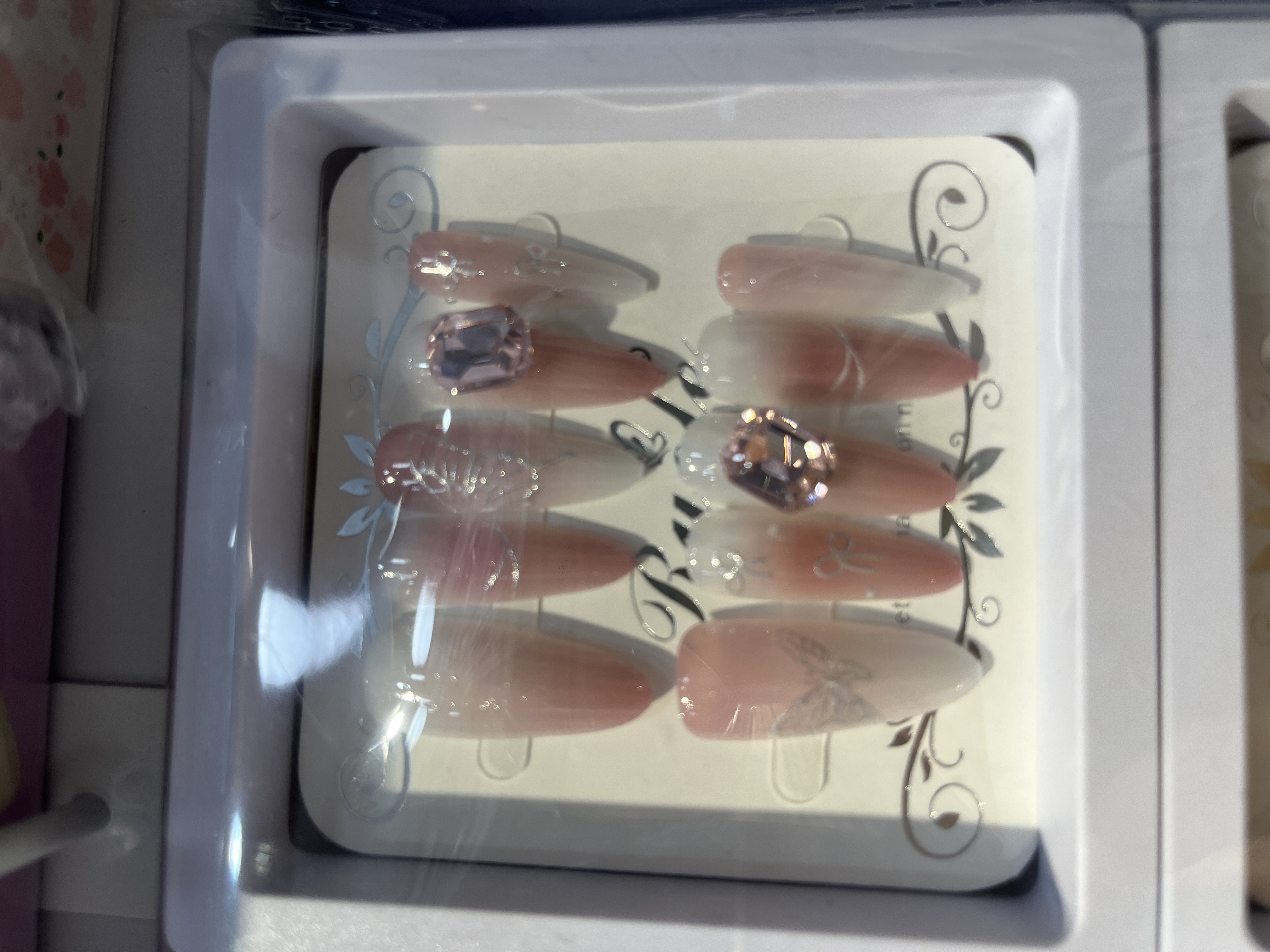 Nail art wear: Gilded series, diamond series, long styles in stock Specification image