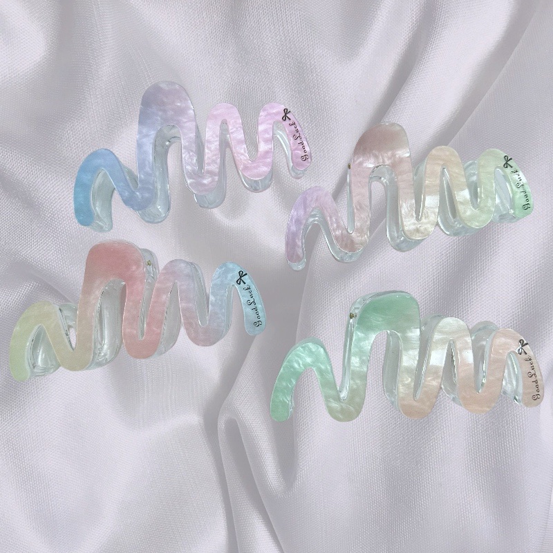 Yumi Accessories acrylic wave gripper, high-end hair clip, large shark clip, back head plate hair clip Yumi Accessories acrylic wave gripper, high-end hair clip, large shark clip, back head plate hair clip