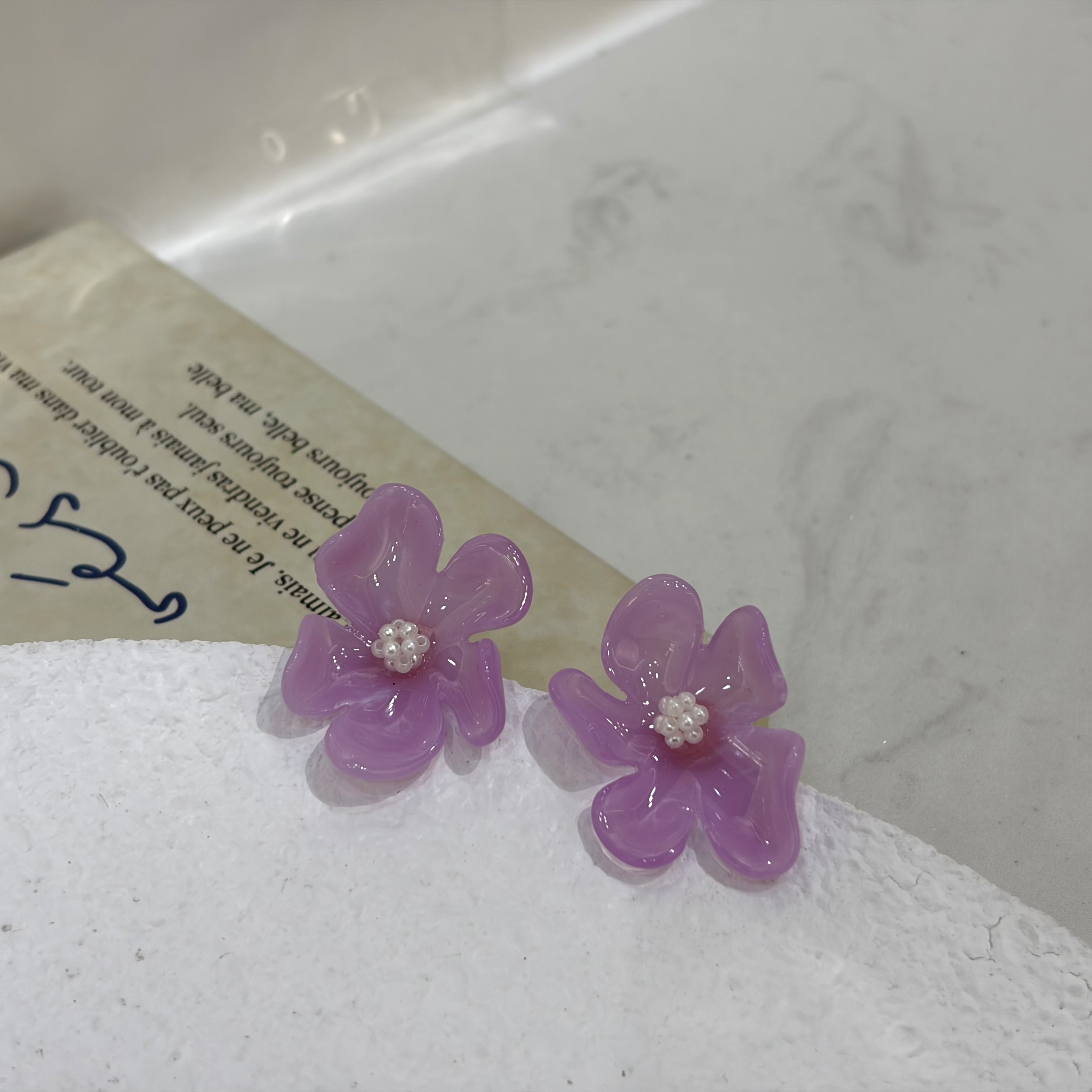 Colorful, lightweight and fashionable flower earrings, purple small flower stud earrings LL082 detail image 2
