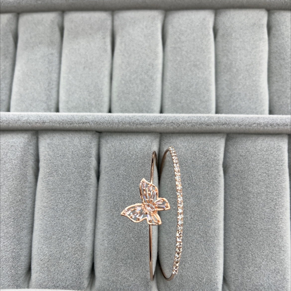 Butterfly Opening Bracelet for Women 2026 New high-end style bracelet, light luxury, niche, exquisite, retro and versatile bracelet