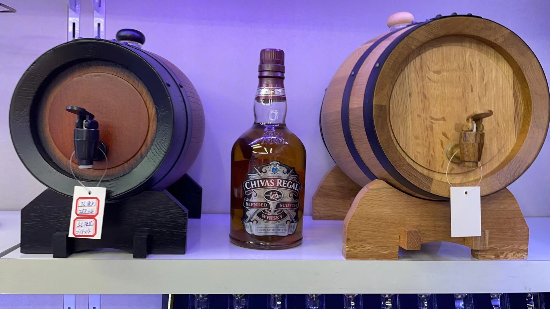 酒桶威士忌瓶酒桶架 木质稳固收纳展示架