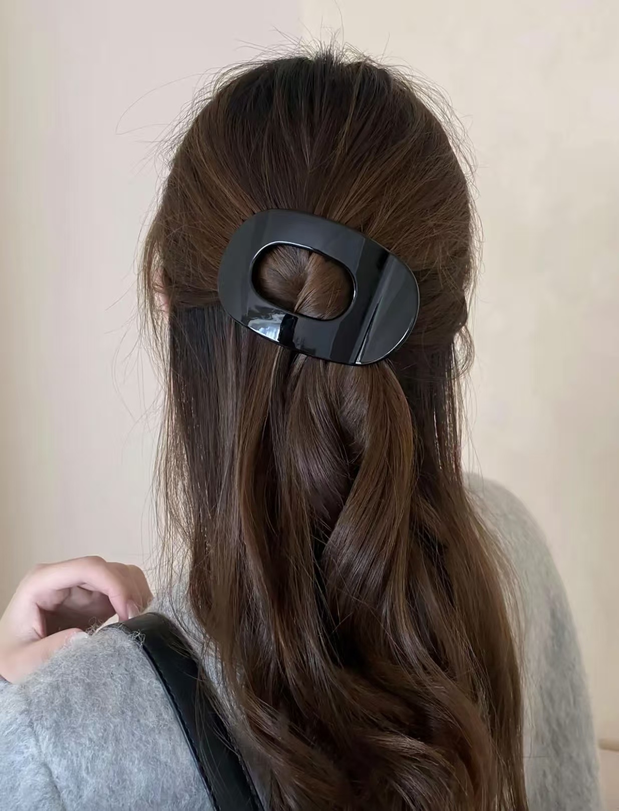 Elegant and sophisticated autumn and winter tortoiseshell duckbill hair clips, back head updo hair grabber, 2026 new style horizontal clip headwear details Picture