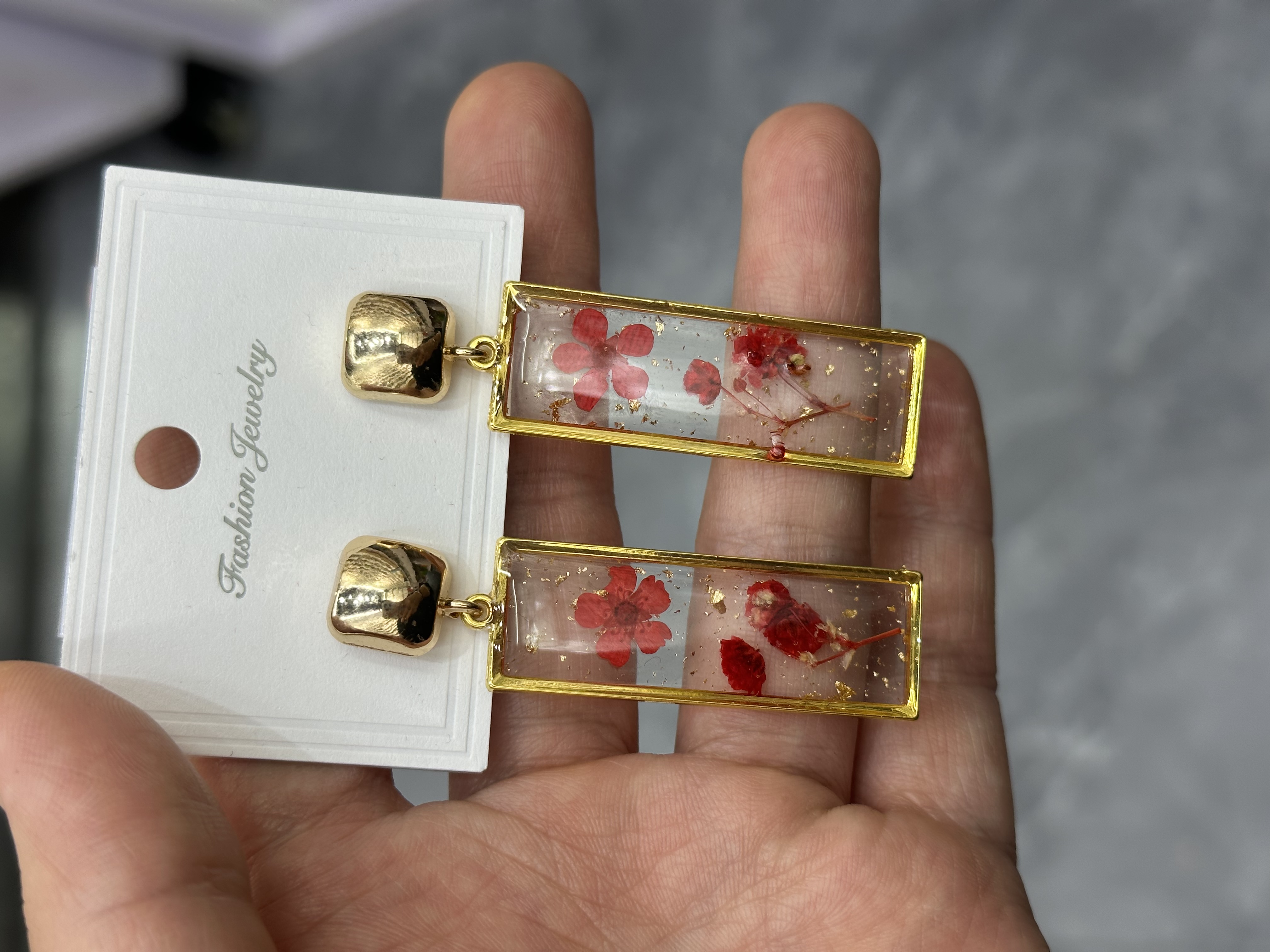 永生干花小巧耳环手工滴胶花朵耳坠饰品跨境电商干花耳坠欧美复古滴胶树脂耳环长方形永生花定制中古耳饰 