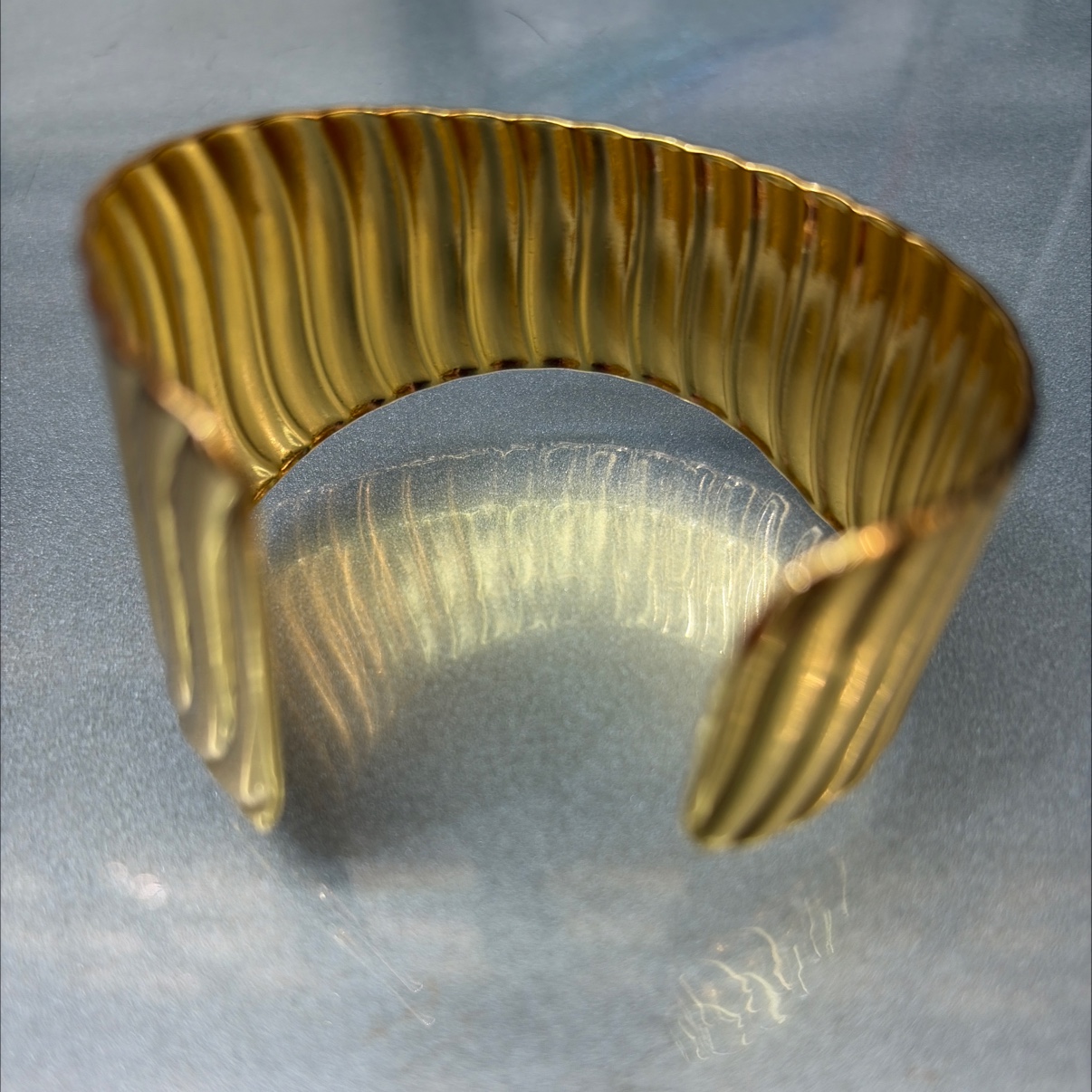 Stainless steel fashionable bracelet Specification image