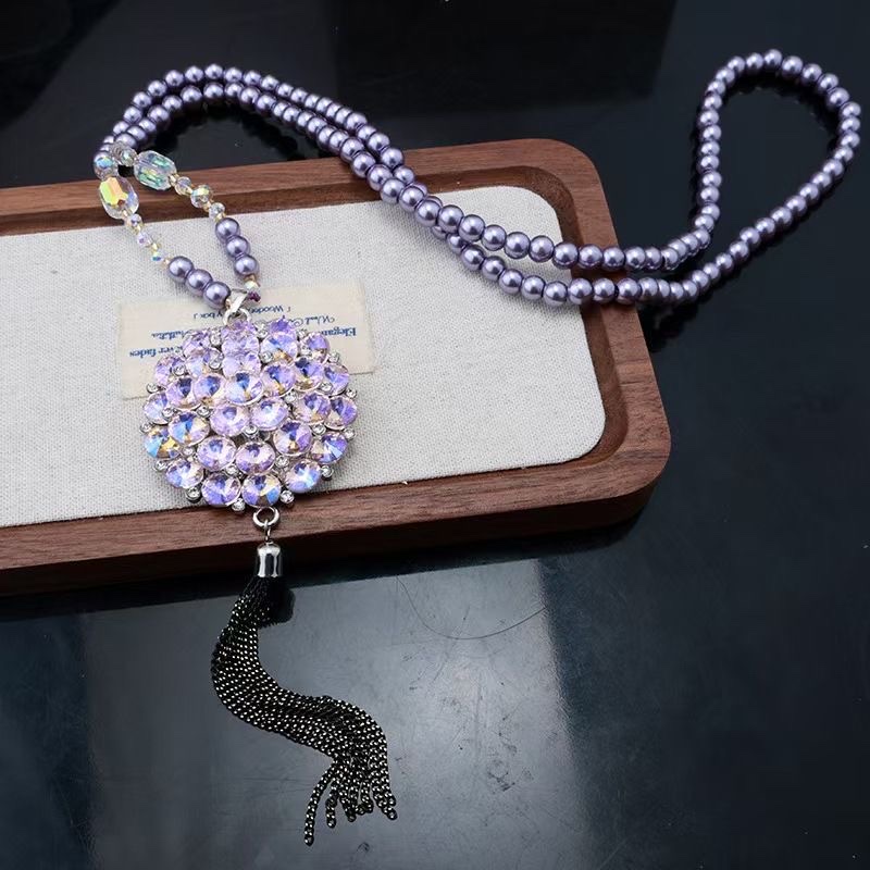 Autumn and winter versatile crystal sweater accessories, purple tassel fashionable sweatshirt dress, long flower necklace, trendy women's pendant detail image 4