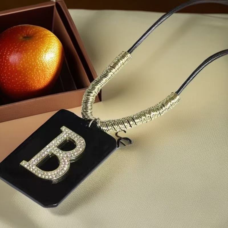 New long women's sweater style, popular leather rope chain letter pendant, popular passion blossom-style decorative necklace and accessory chain Specification image