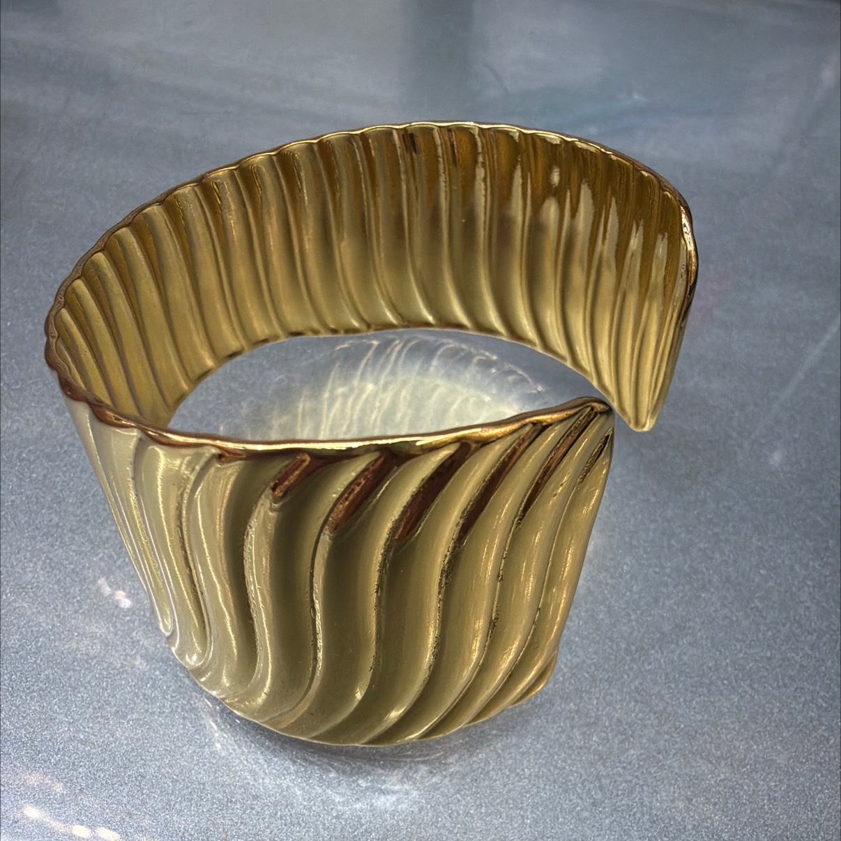 Stainless steel fashionable bracelet details Picture
