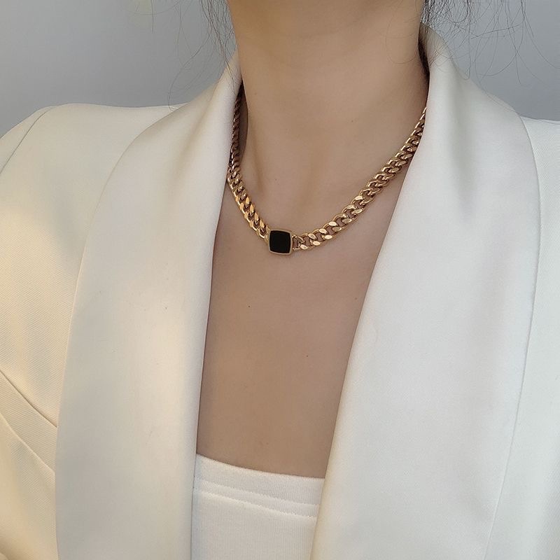 A stylish black square titanium steel thick chain necklace with a unique and versatile European and American style. The black square collarbone chain does not fade for women detail image 2