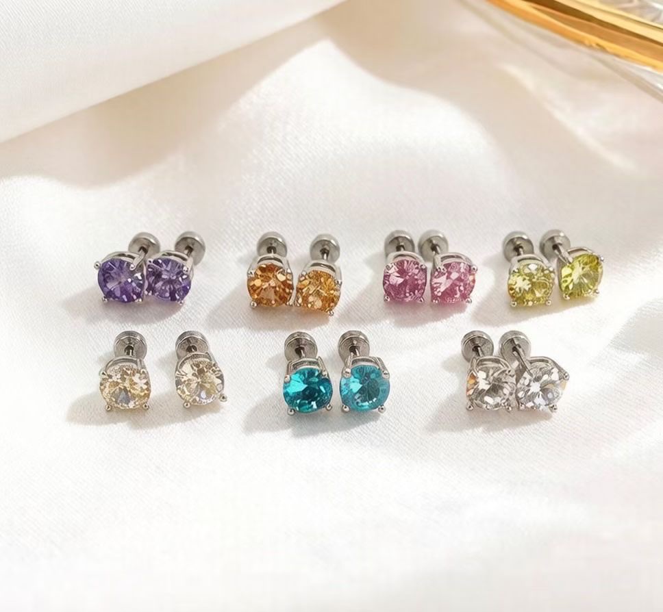 Titanium steel crystal flash zircon, Hua Zi ear studs, women's ear piercings, cochlear studs, ear bone studs, earrings details Picture