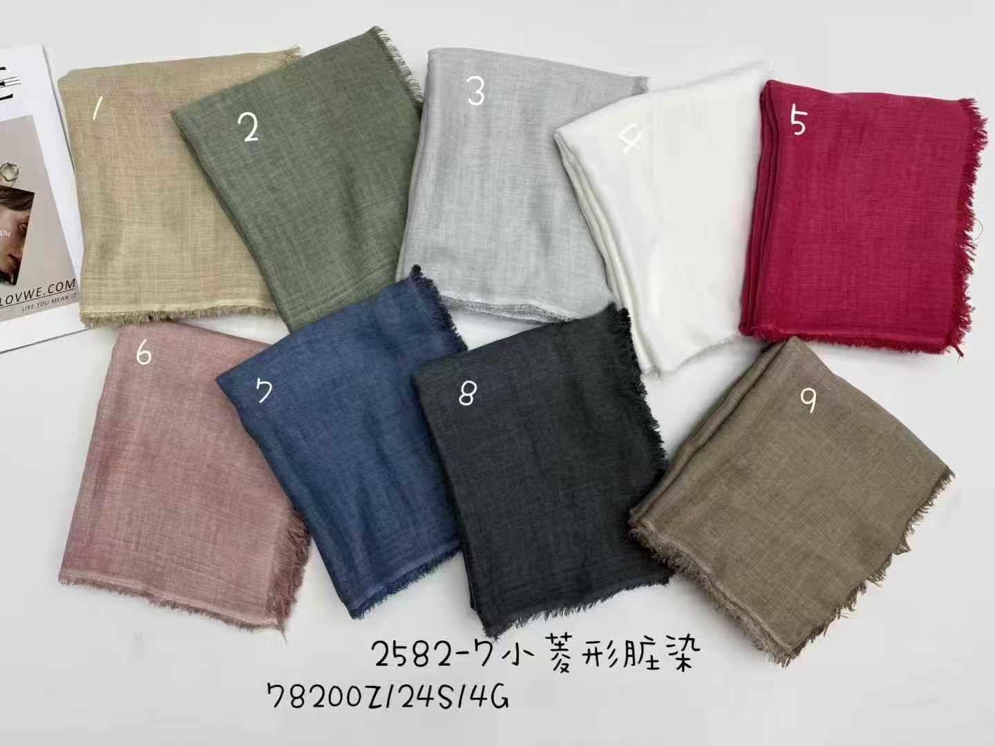 Casual scarves and shawls for vacation and casual wear are paired with the latest popular and fashionable artificial cotton material detail image 11