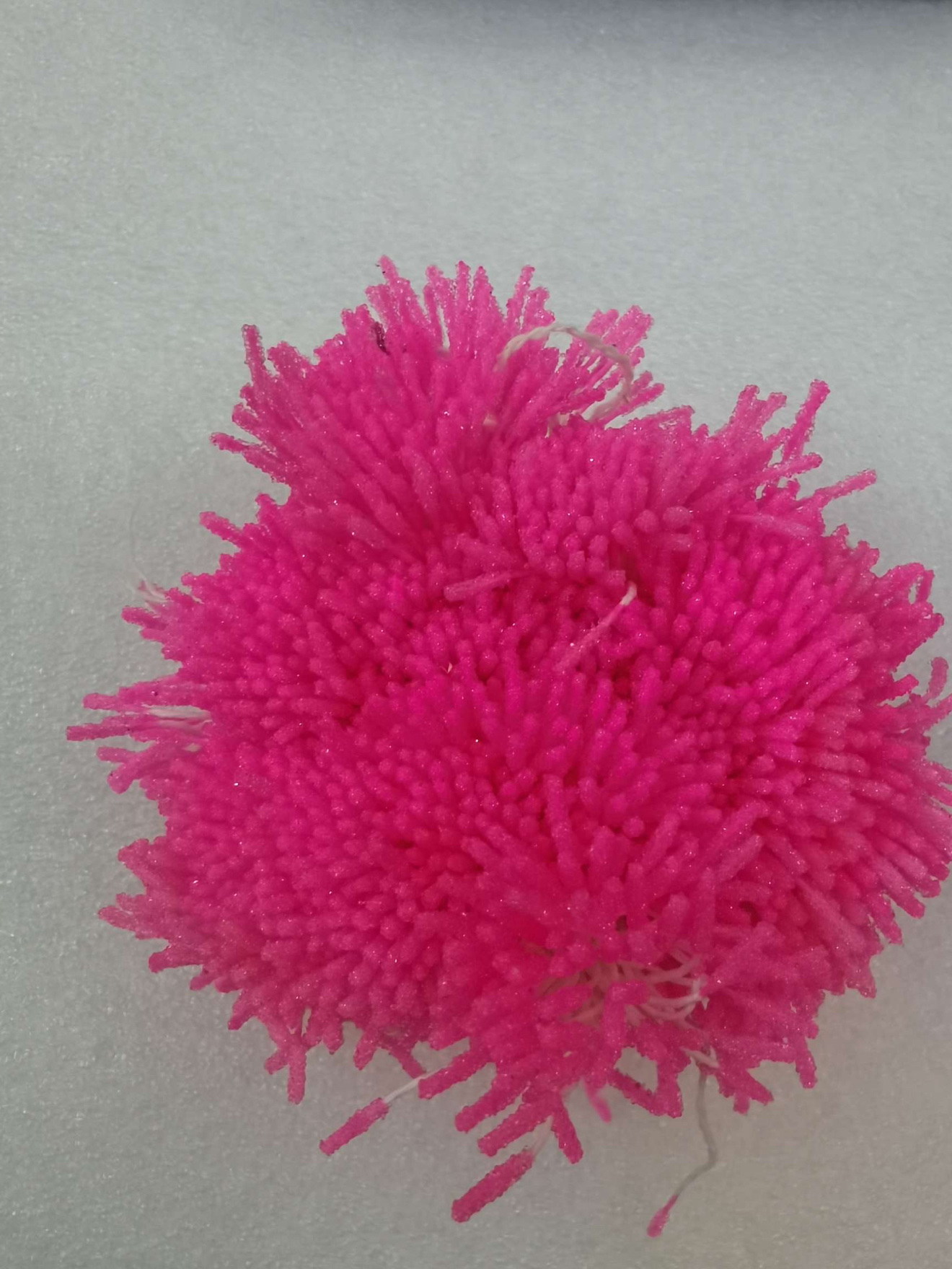 Rose-red long glass beaded flower core details Picture