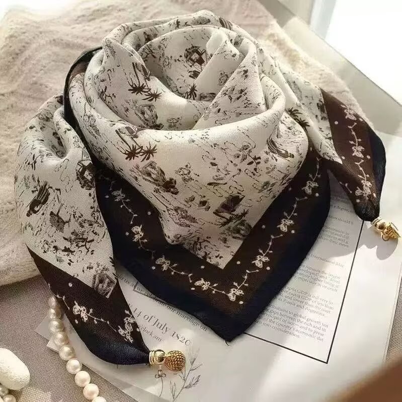 Magnetic buckle herringbone velvet square scarf 68*68cm, a fashionable new bestseller. For more new styles, please ask me for pictures. Welcome to purchase detail image 20