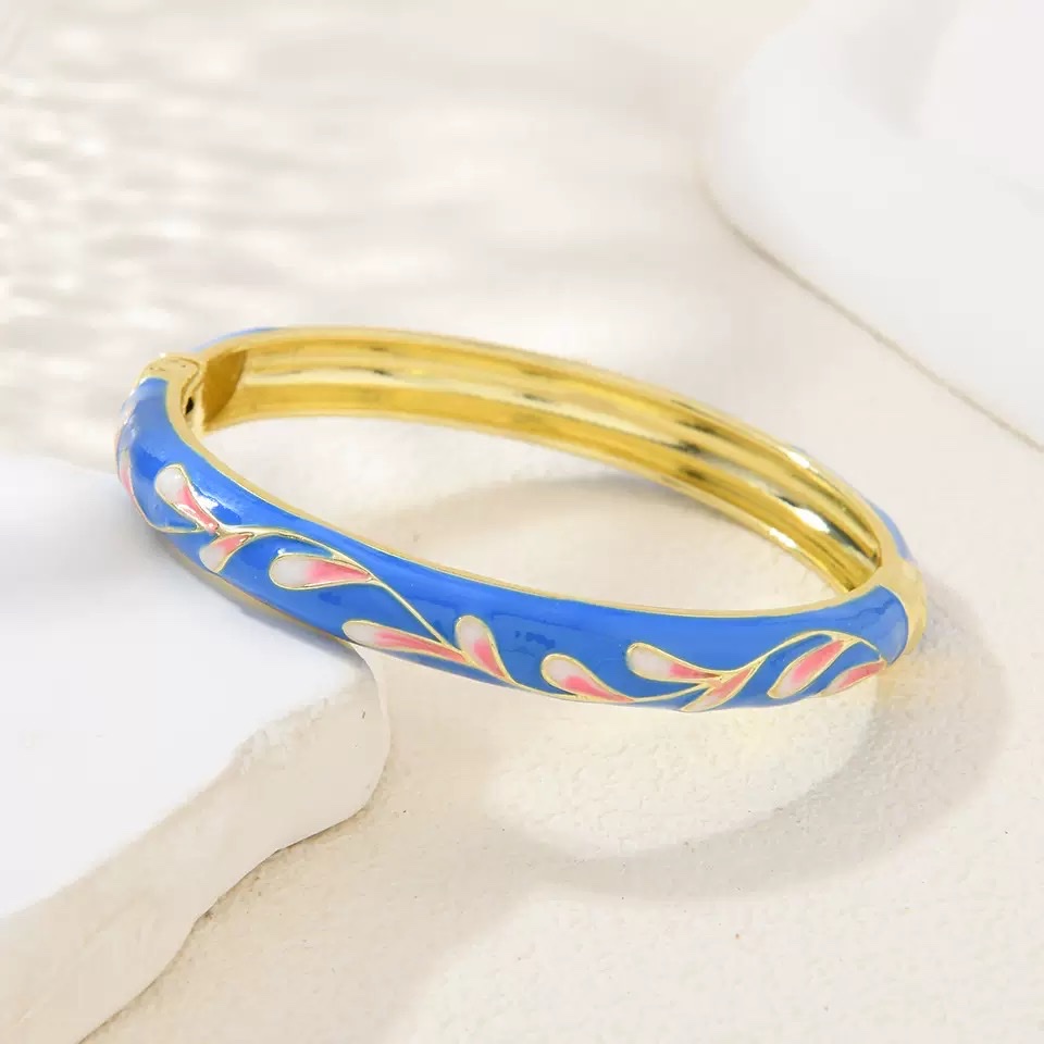 Oil-dripping bracelet, a retro cross-border trade bestseller, is a colorful gift and souvenir for women in multiple colors details Picture