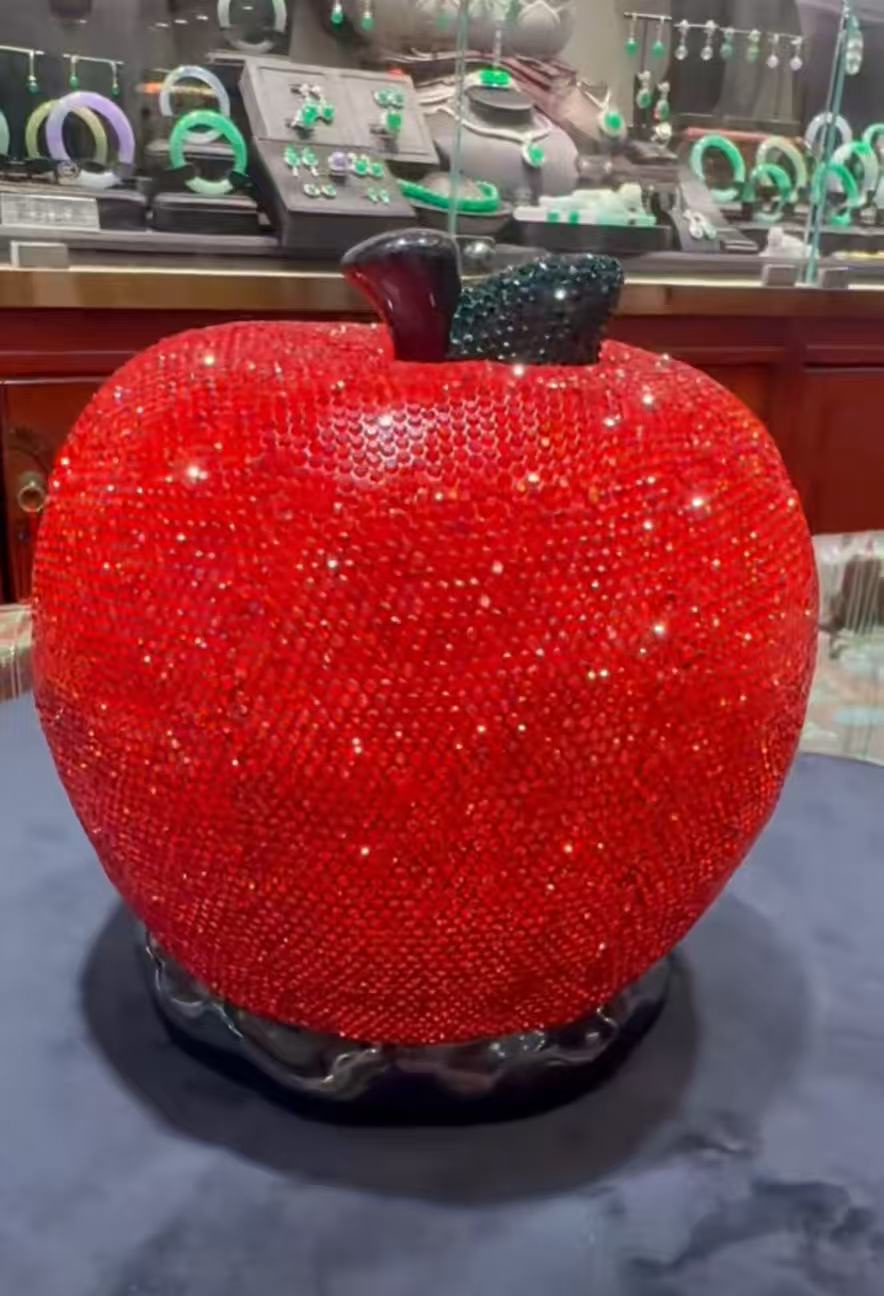 Apple All-Diamond Fashion ornaments series Apple All-Diamond Fashion ornaments series