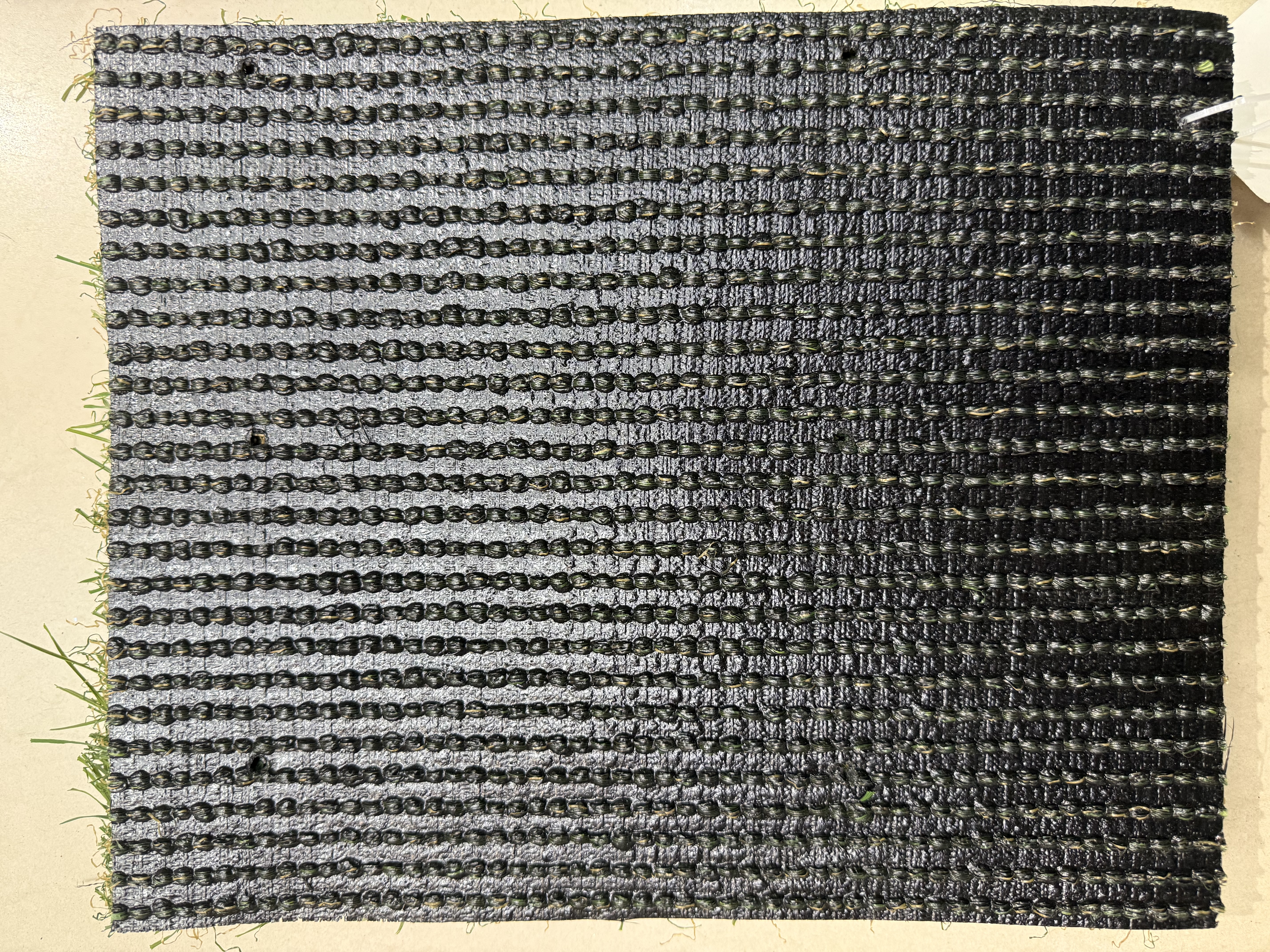 Artificial turf, professional sports courts, sports turf with PU base, leisure landscape, outdoor decoration, simulated plastic turf, decorative artificial turf, artificial turf detail image 5