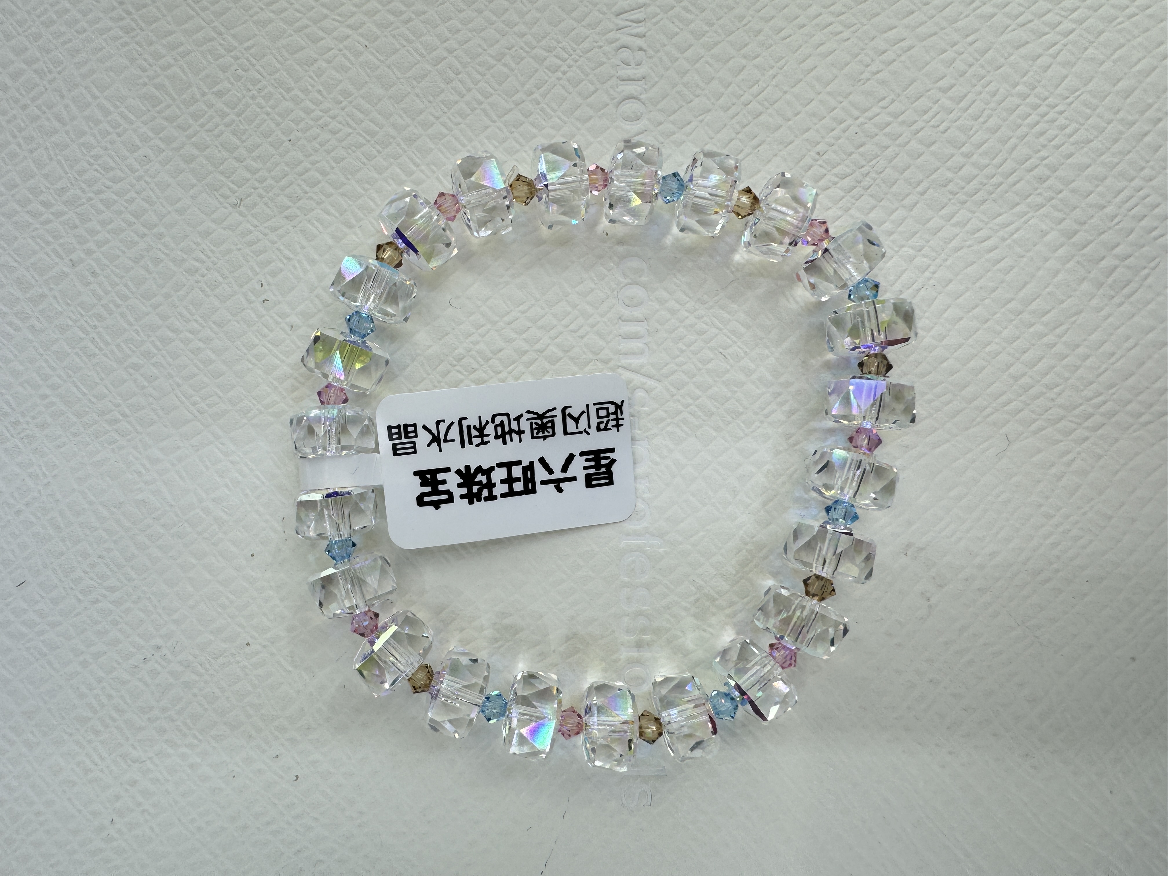 施华洛水晶新品热卖闪王手链超闪，一闪一闪的光治愈了每天好心情，女神们人人必备产品图