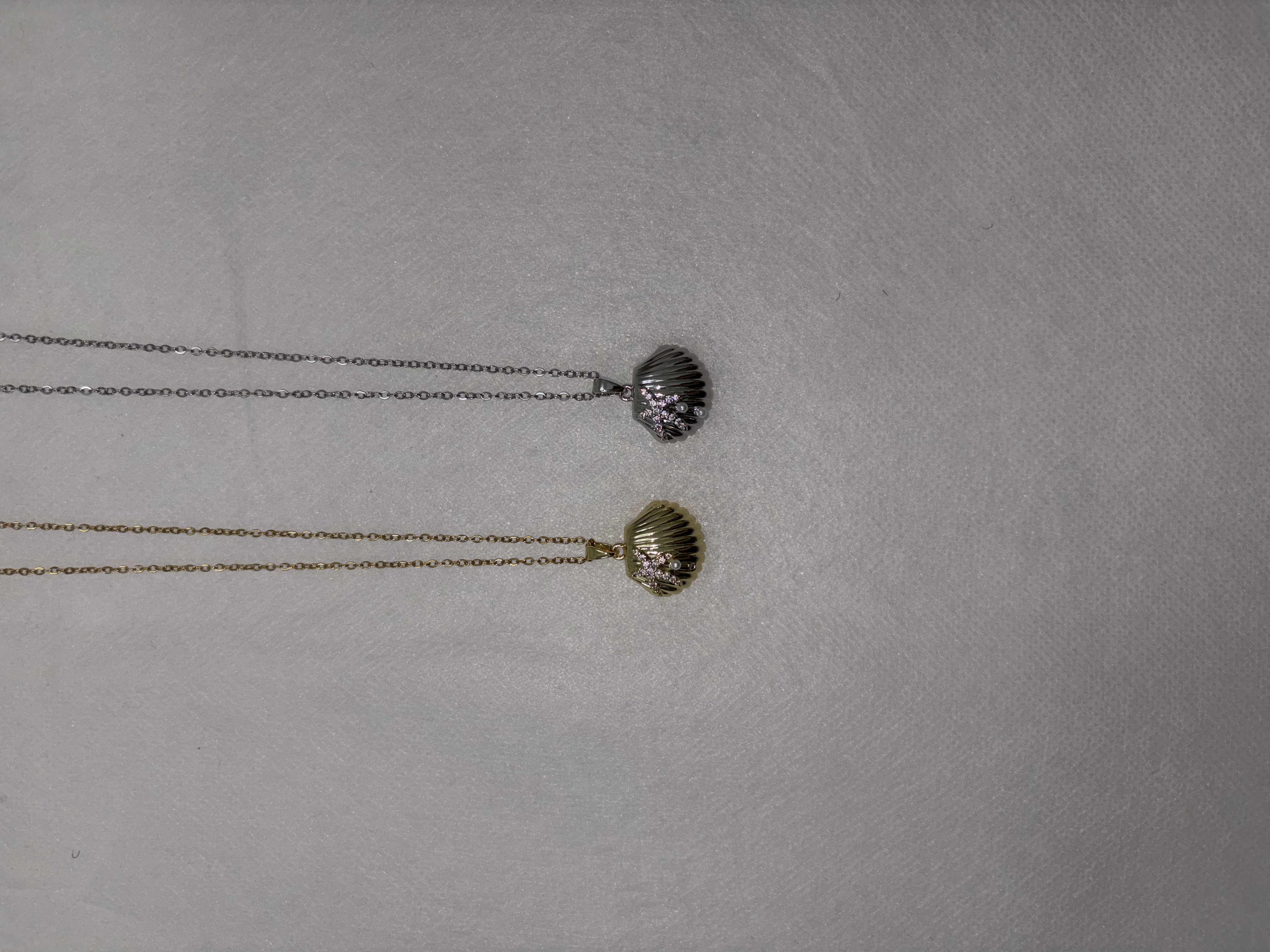 钛钢项链轻奢时尚锁骨链小众贝壳吊坠新款生日礼物配饰