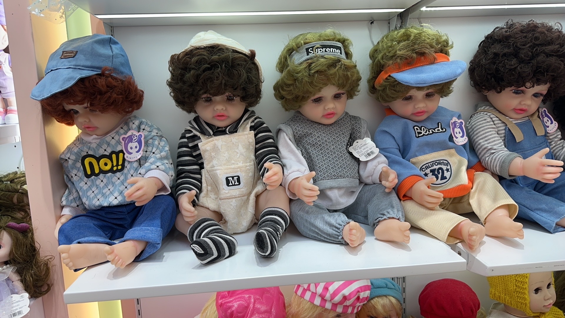 笛沙高级仿真娃娃 精致逼真50cm大尺寸 儿童玩具礼物 高品质安全材料制作产品图