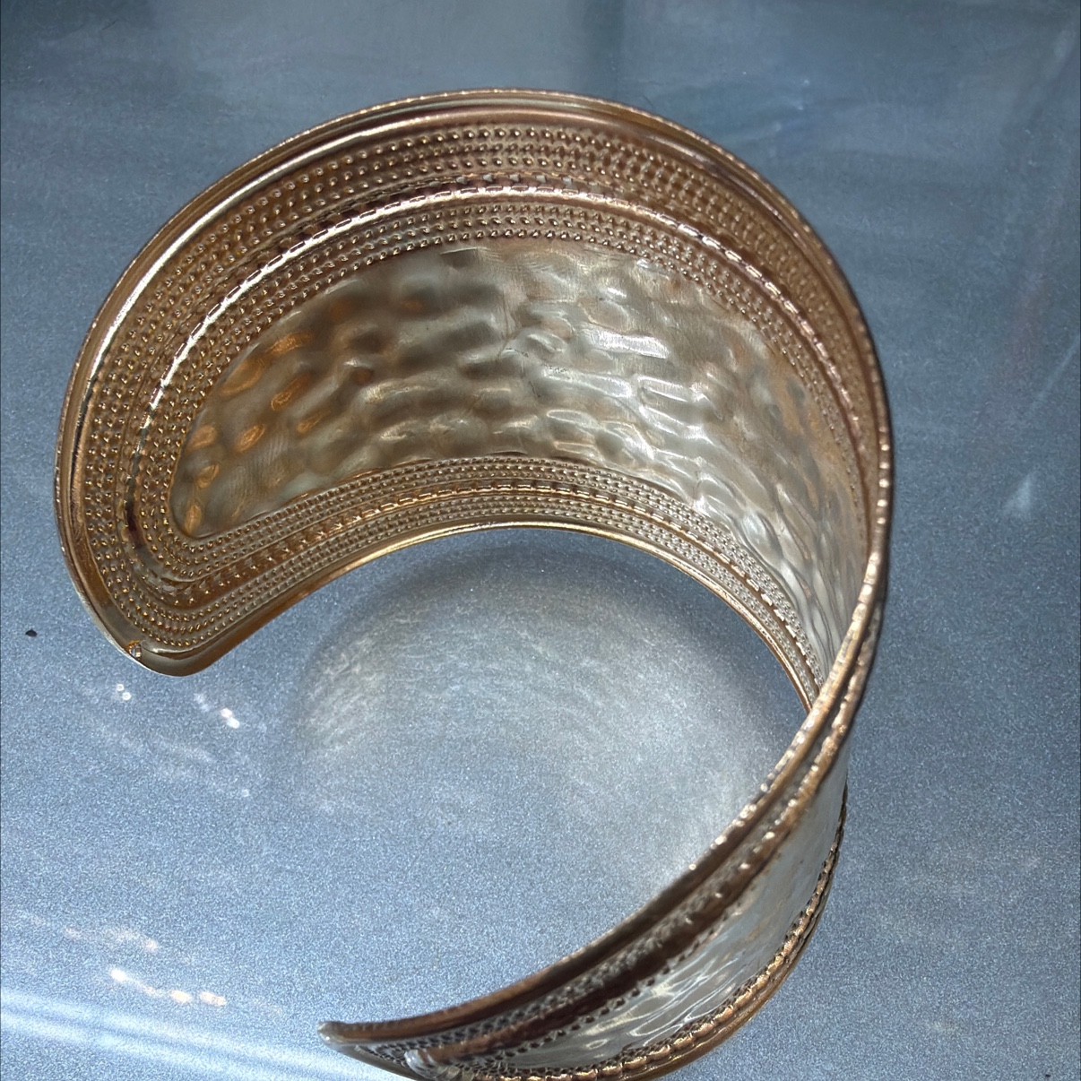 Bohemian-style tin fashion bracelet Application Scenario