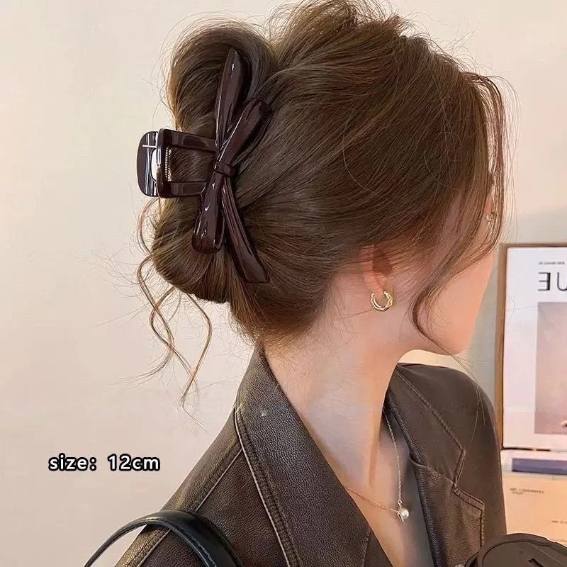 Simple ribbon bow clip, medium hairpin for women, 2025 new style, high-end look, shark clip at the back of the head Specification image