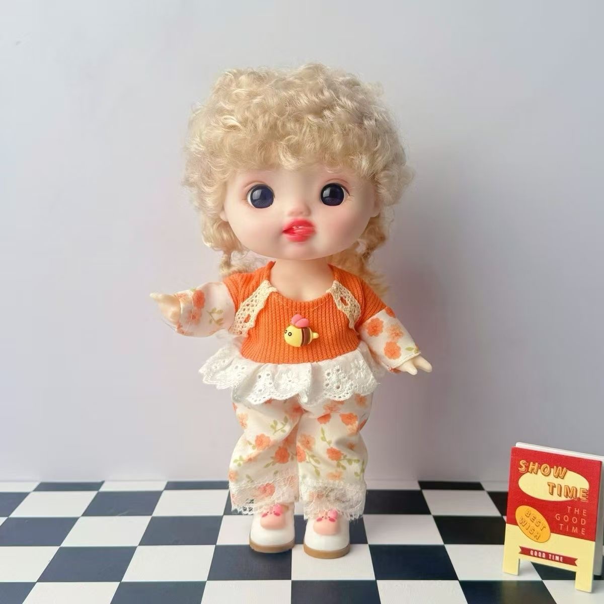 A 22-centimeter cute and adorable doll dress-up toy detail image 5