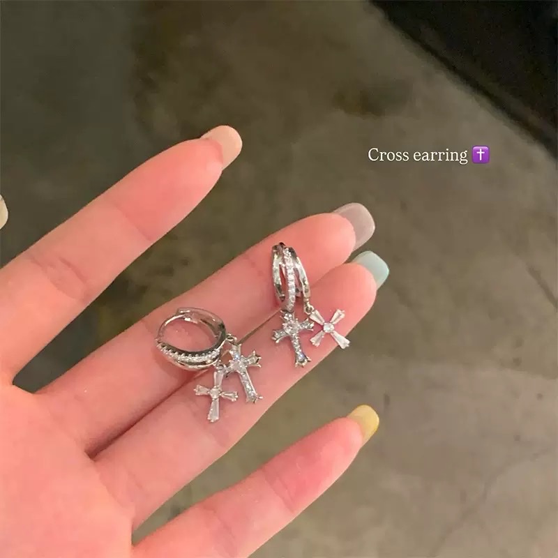 超闪锆石超闪锆石双十字架耳圈耳环女轻奢高级感气质耳钉耳扣独特设计耳饰 