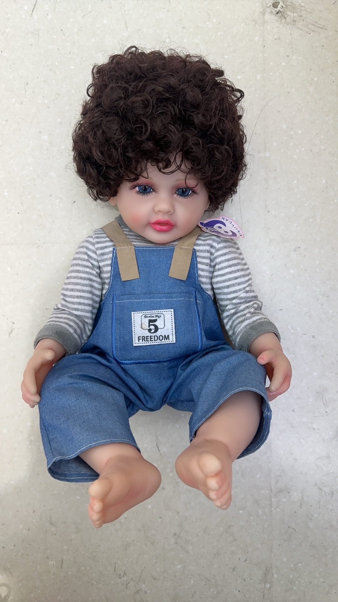 Disha high-end simulation dolls are exquisitely realistic and large-sized 50cm children's toy gifts, made of high-quality and safe materials