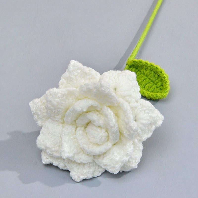 成品钩针编织玫瑰花手工毛线花束教师节礼物母亲节国庆节情人节白底实物图