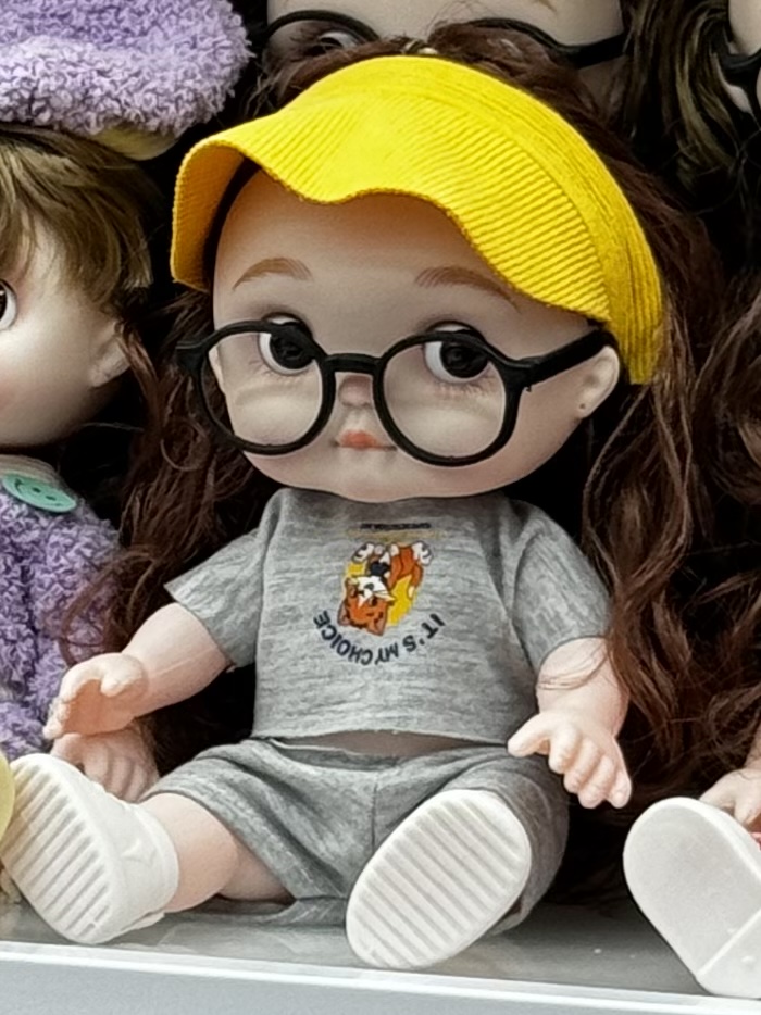 This mixed-style cute and adorable big-headed doll can sit, stand, lie down and be put on and taken off. Customized gift for girls and girlfriends