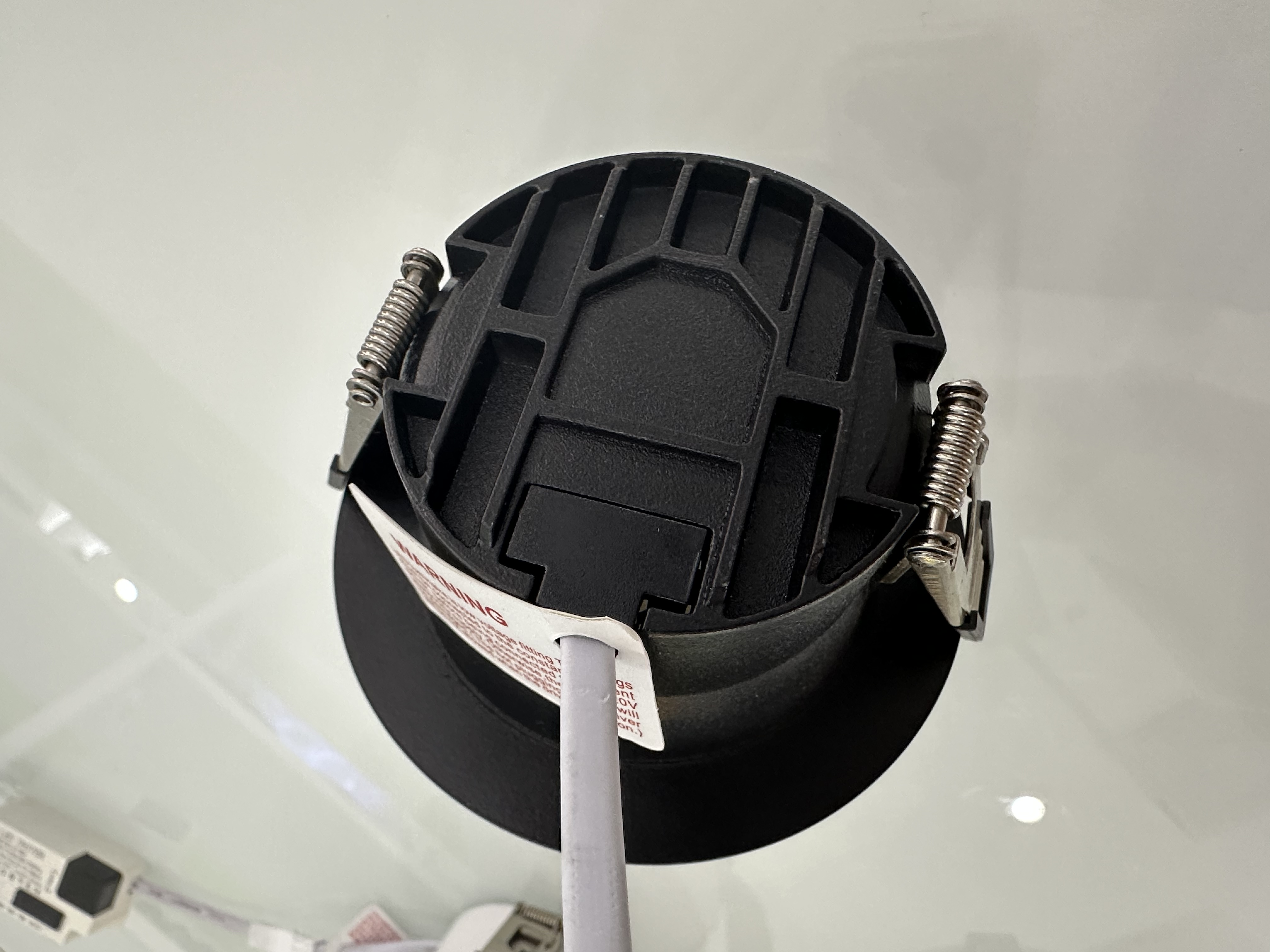 The new king of LED lighting downlights - No. 1 high-efficiency indoor commercial lighting Specification image