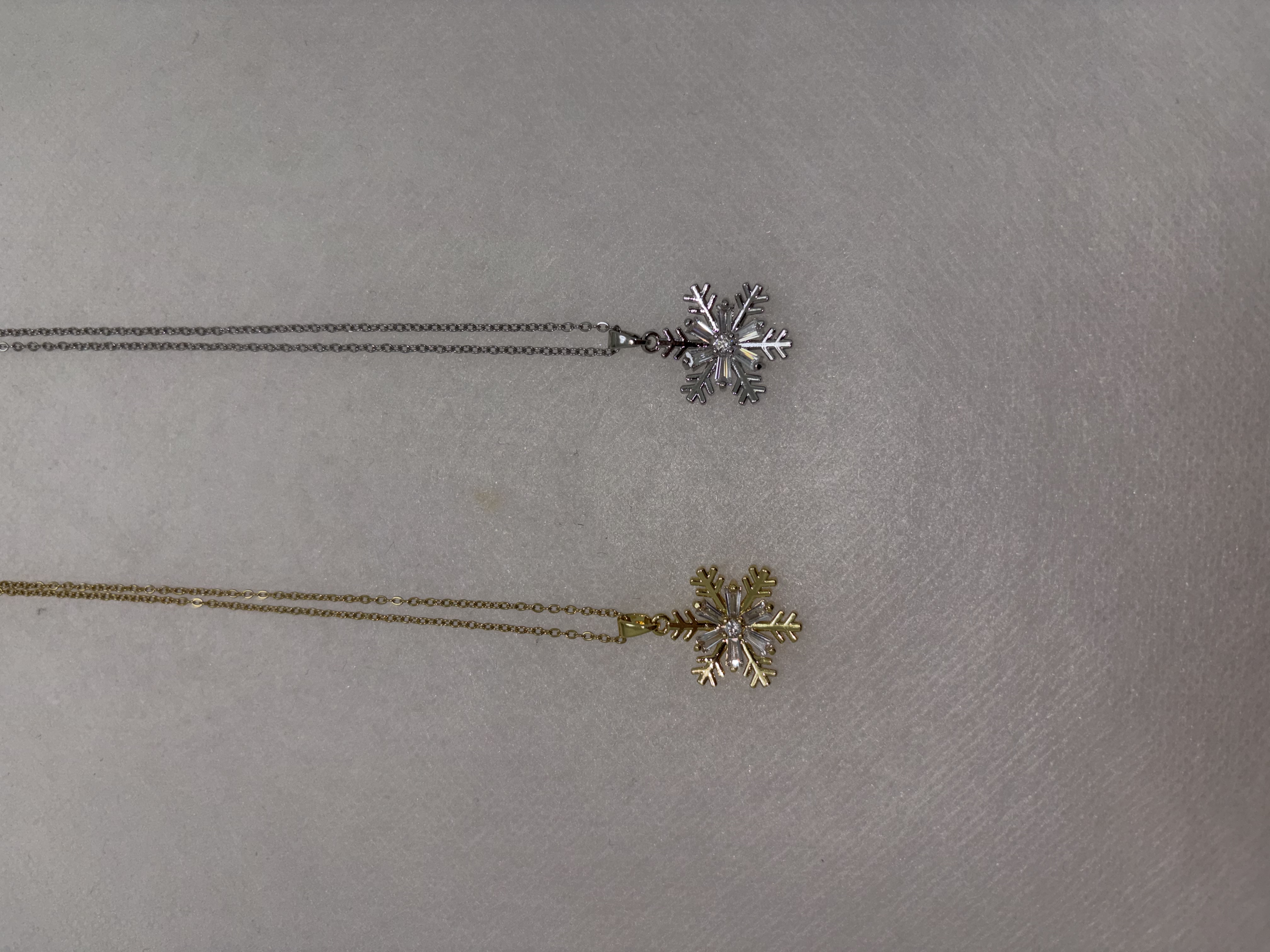 锆石冰晶雪花项链爆款轻奢小众毛衣链高级感锁骨链颈链