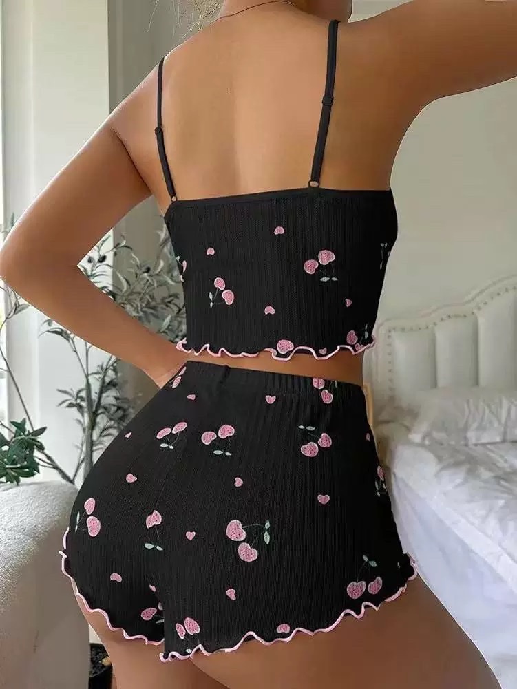 The sexy halter vest pajama women's set with a bow is perfect for Little Cherry's summer new slimming and form-fitting home wear detail image 6