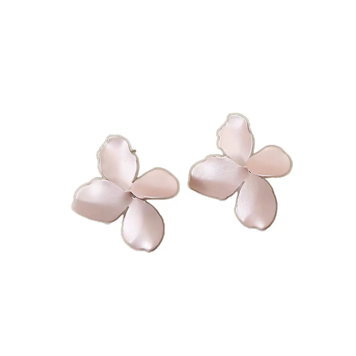 European and American exaggerated, simple and fashionable lacquered flower stud earrings with a light luxury and high-end feel, niche design silver needle flower bouquet earrings and accessories detail image 3