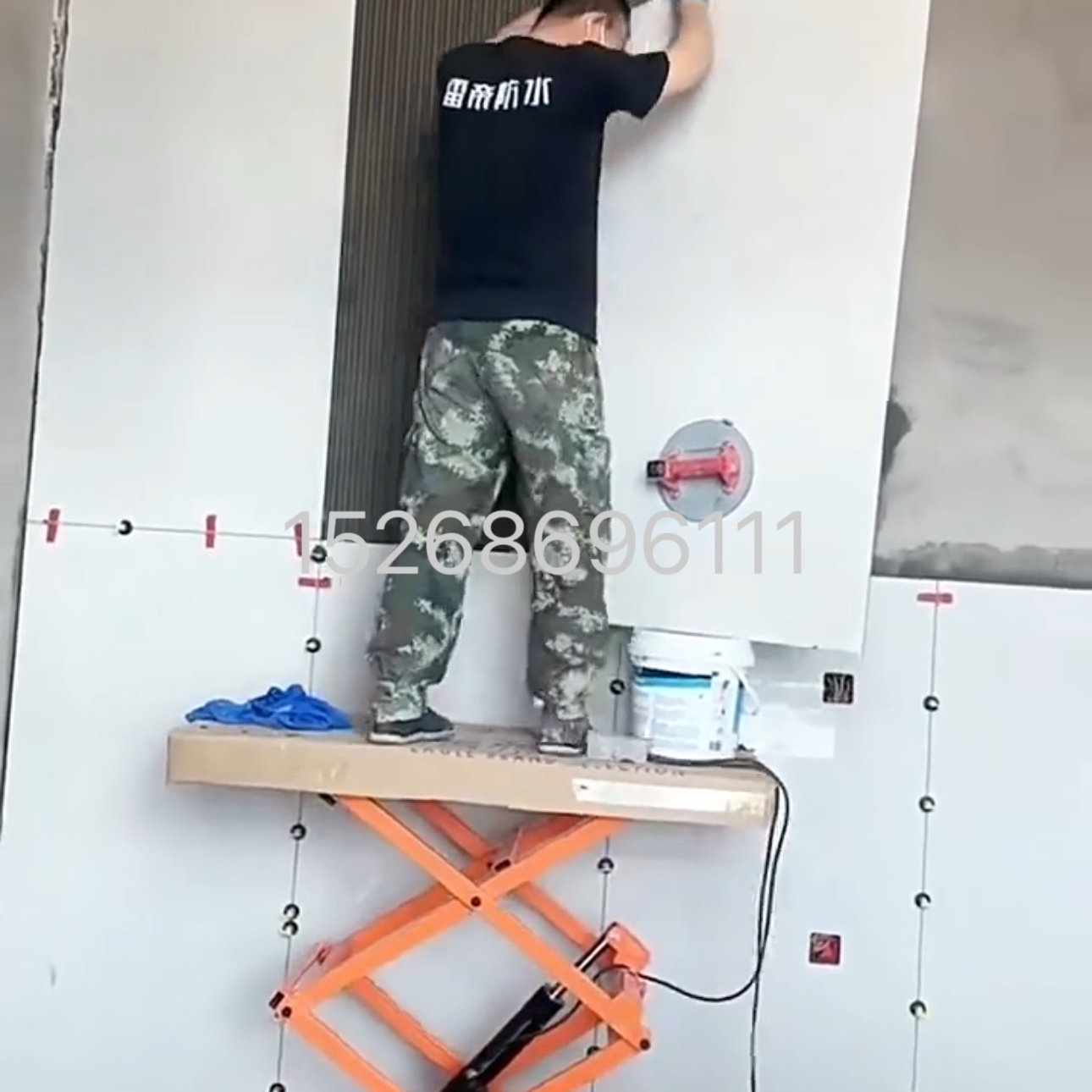 Manual hydraulic lifting platform truck, small and simple flatbed trolley, electric foot pedal scissor type lifting platform, loading and unloading lifting platform detail image 17