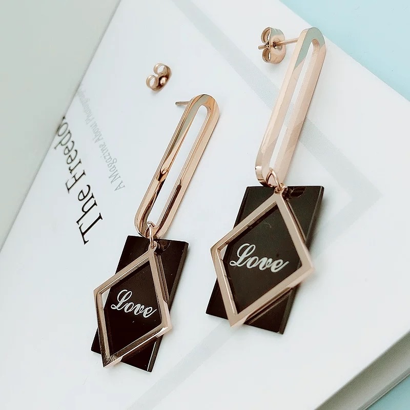 Exaggerated and slimming titanium steel earrings for European and American trendsetters, exuding a high-end feminine charm and a unique Korean style that is both elegant and versatile detail image 4