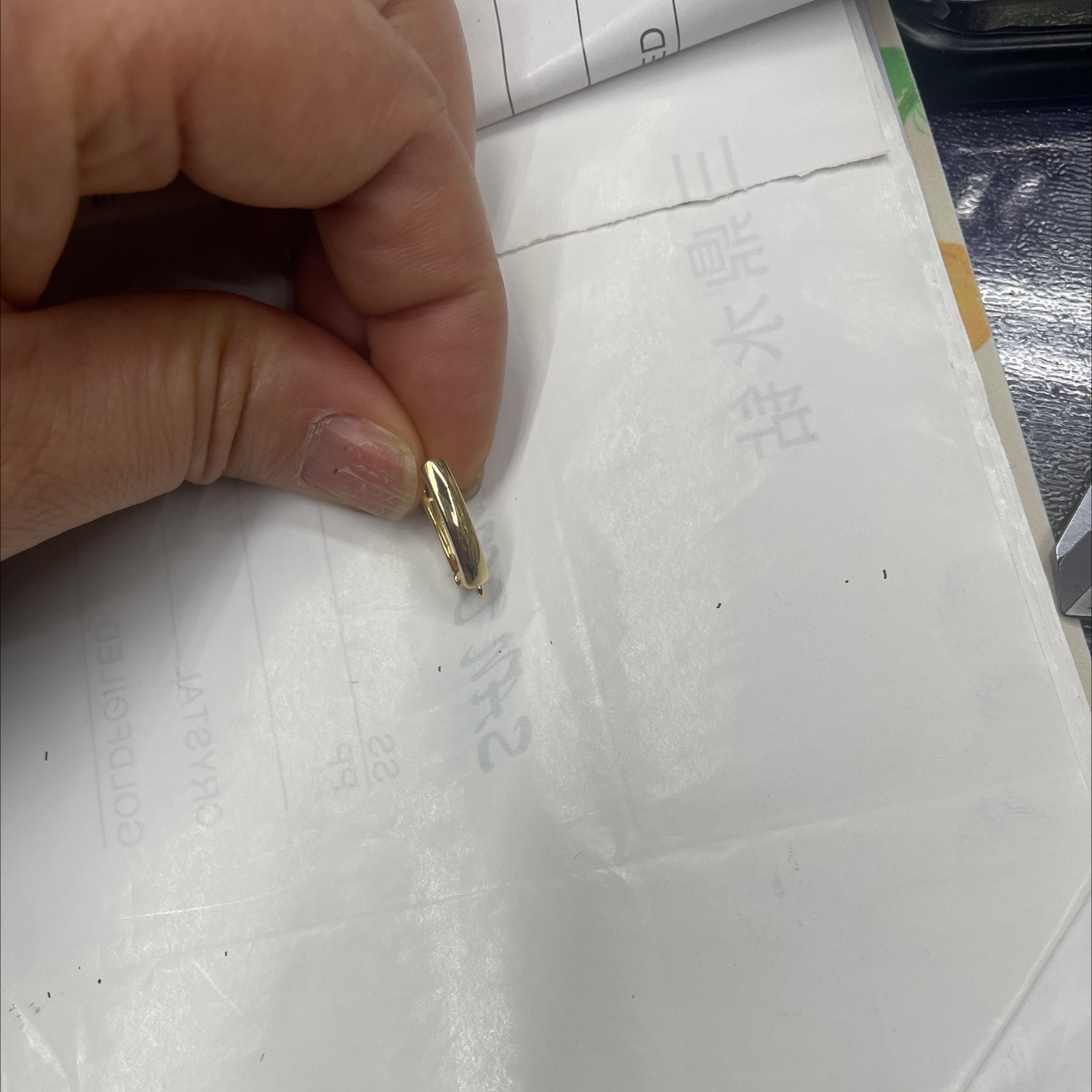 Copper cast ear buckles details Picture