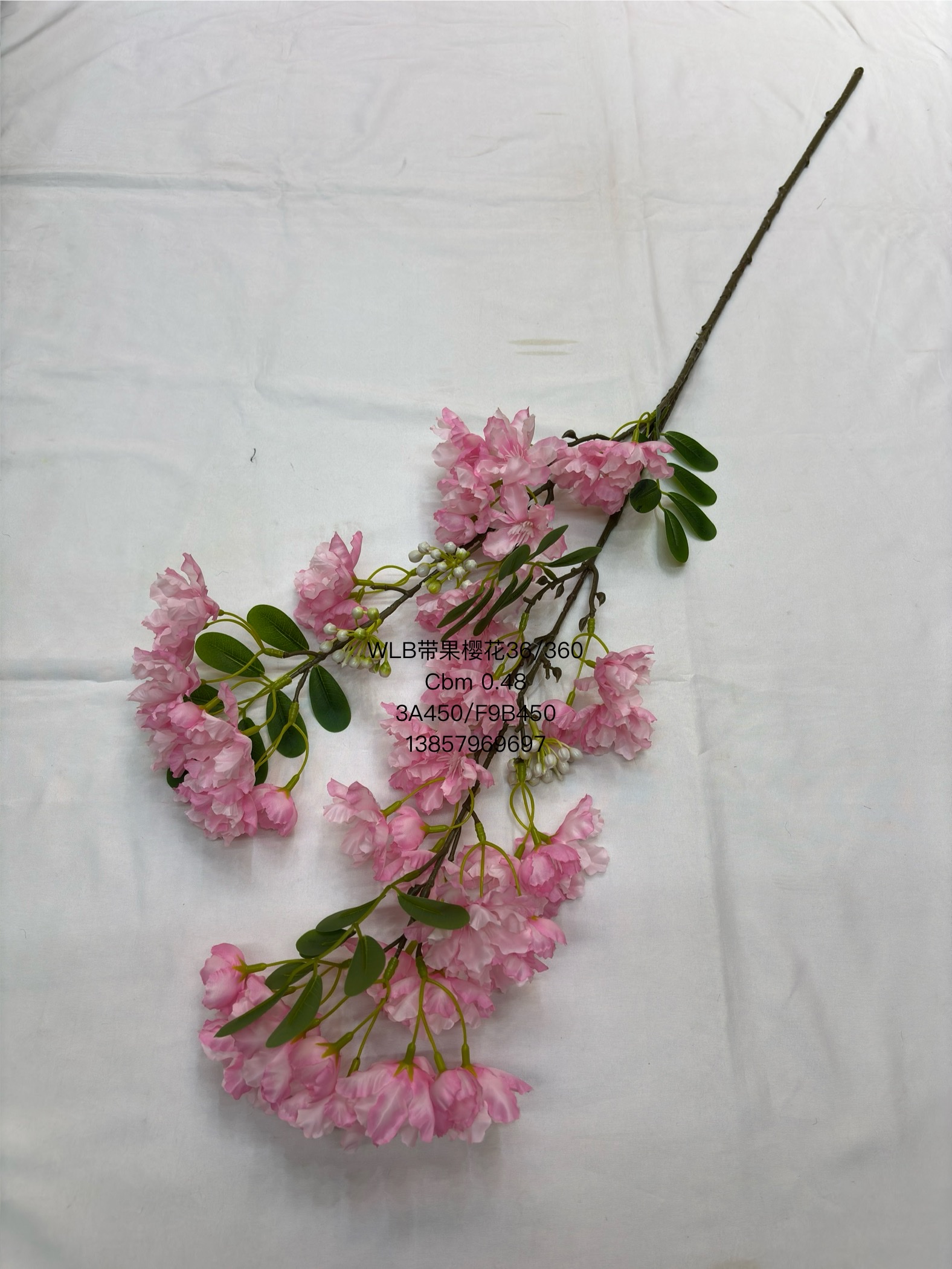 Amazon simulation peach blossoms, pear blossoms, Chinese long-branch cherry blossoms, Zen mountain cherry blossoms, wedding window store decoration, tree landscaping, simulation flowers and artificial flowers Application Scenario