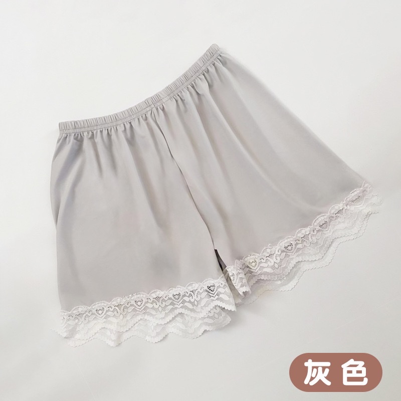 Spring and summer's new loose lace safety pants are paired with anti-glare ice silk breathable mid-waist shorts and non-rolled-up 3/4 pants Application Scenario