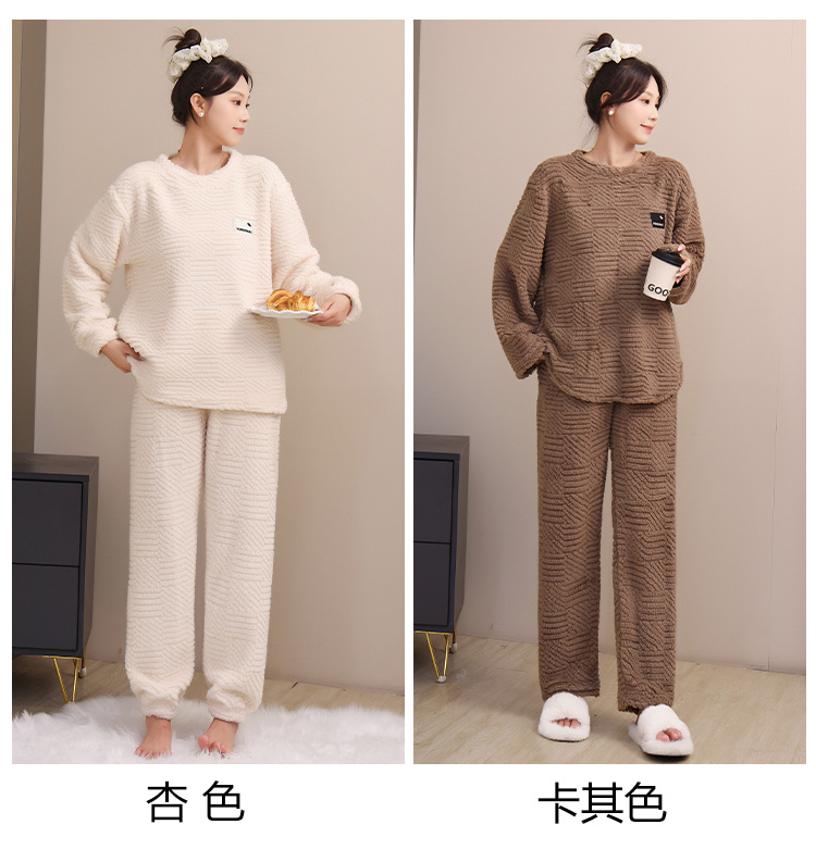 Comfortable and breathable pure cotton long-sleeved pajamas for home wear, loose, casual and laid-back style detail image 1