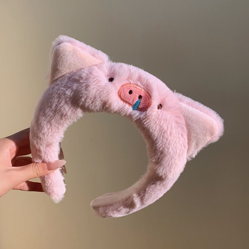 Cartoon snot pig hairband headwear for girls, pink little pig hairband, cute decorative headwear detail image 2