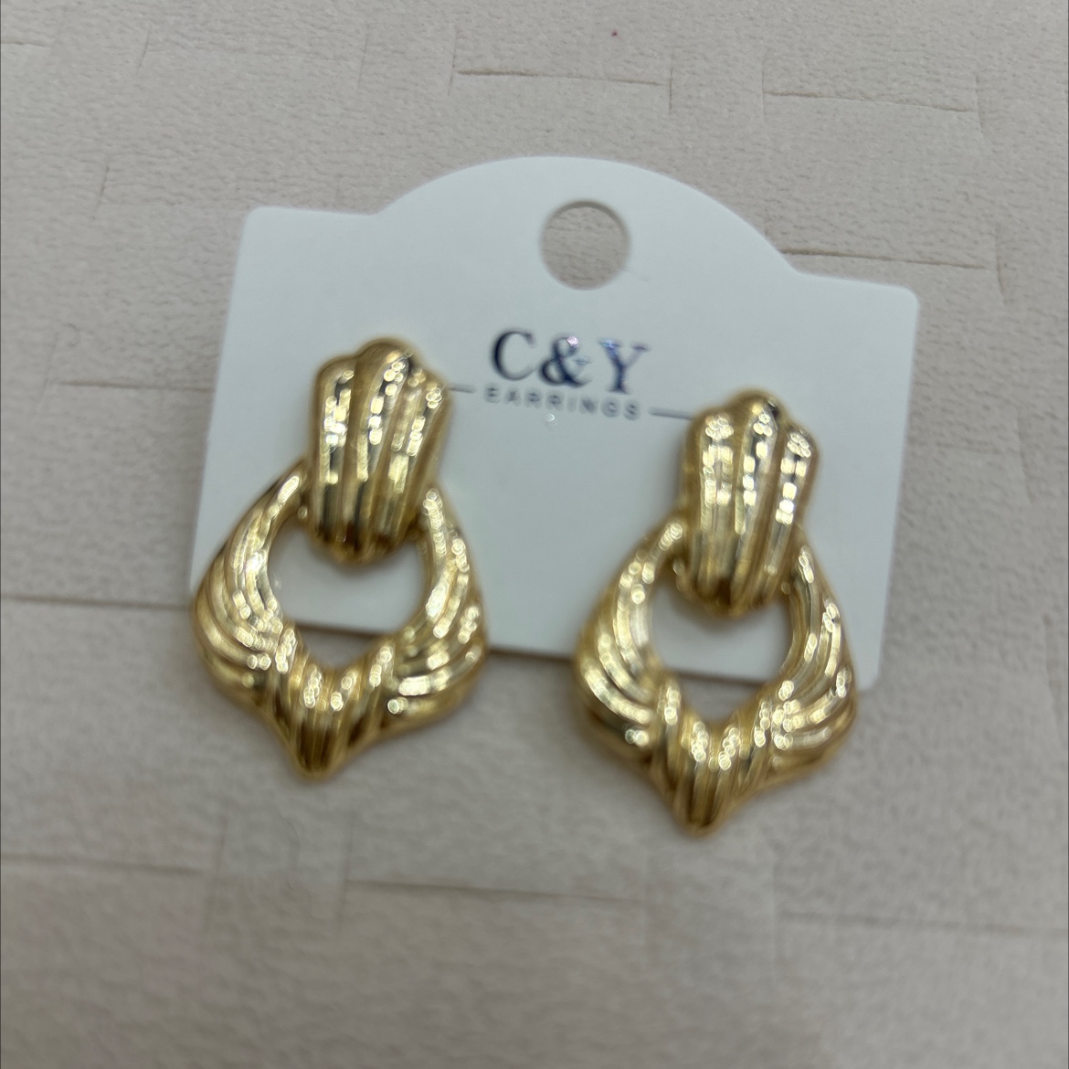 儿童耳饰实物图